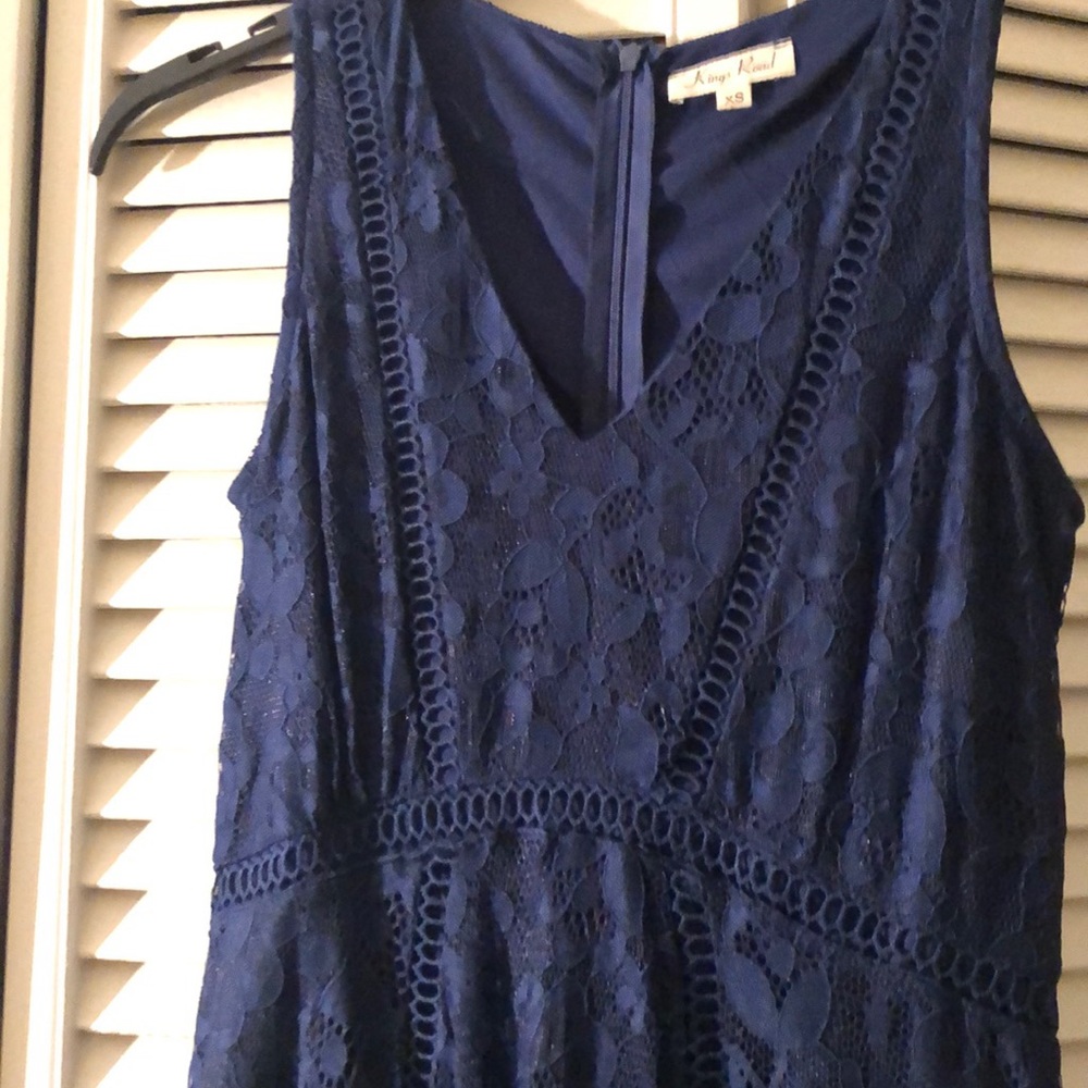Dress - Picture 2 of 2